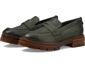 Bewitch Loafer