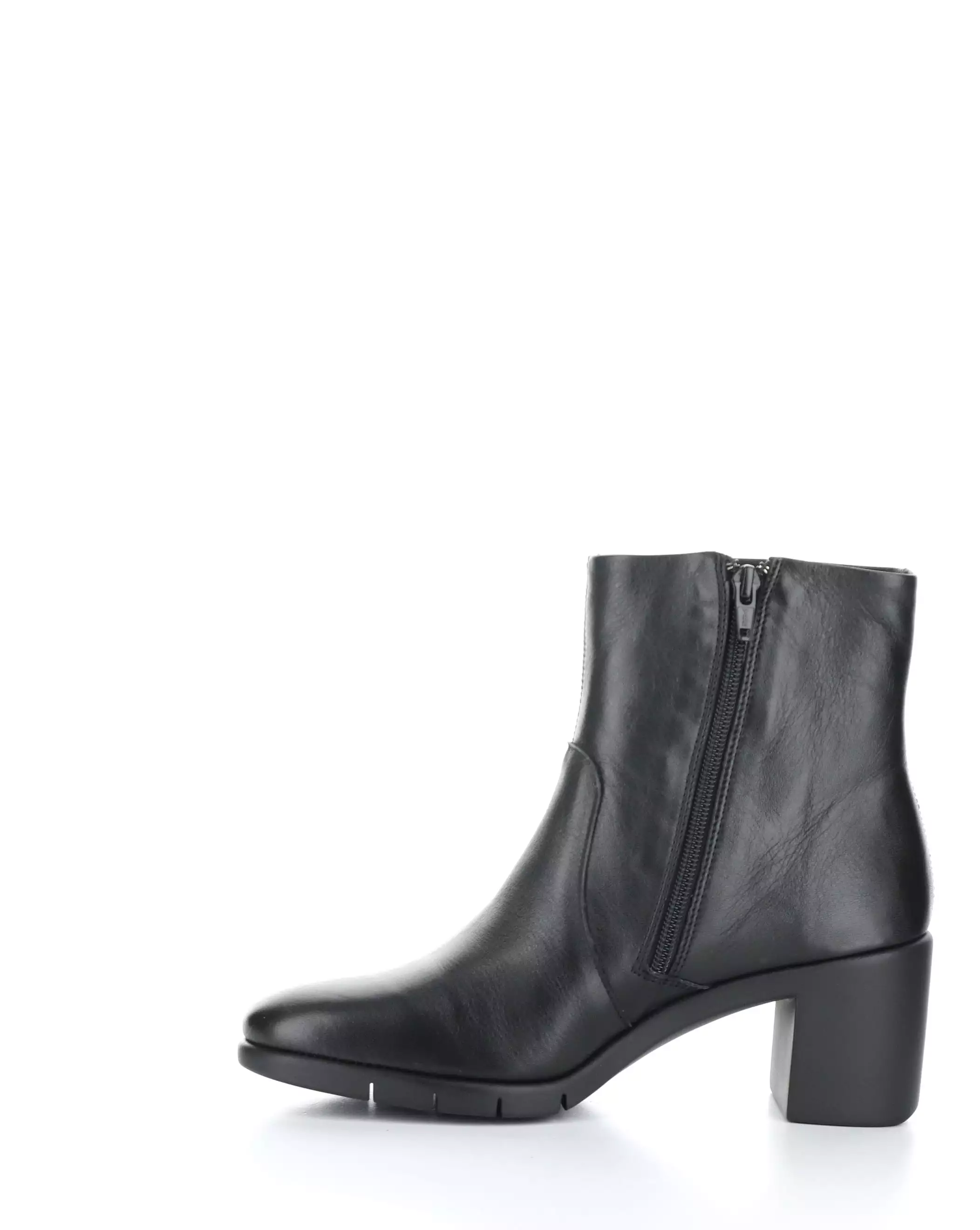 LIVE WELL BLACK Round Toe Boots