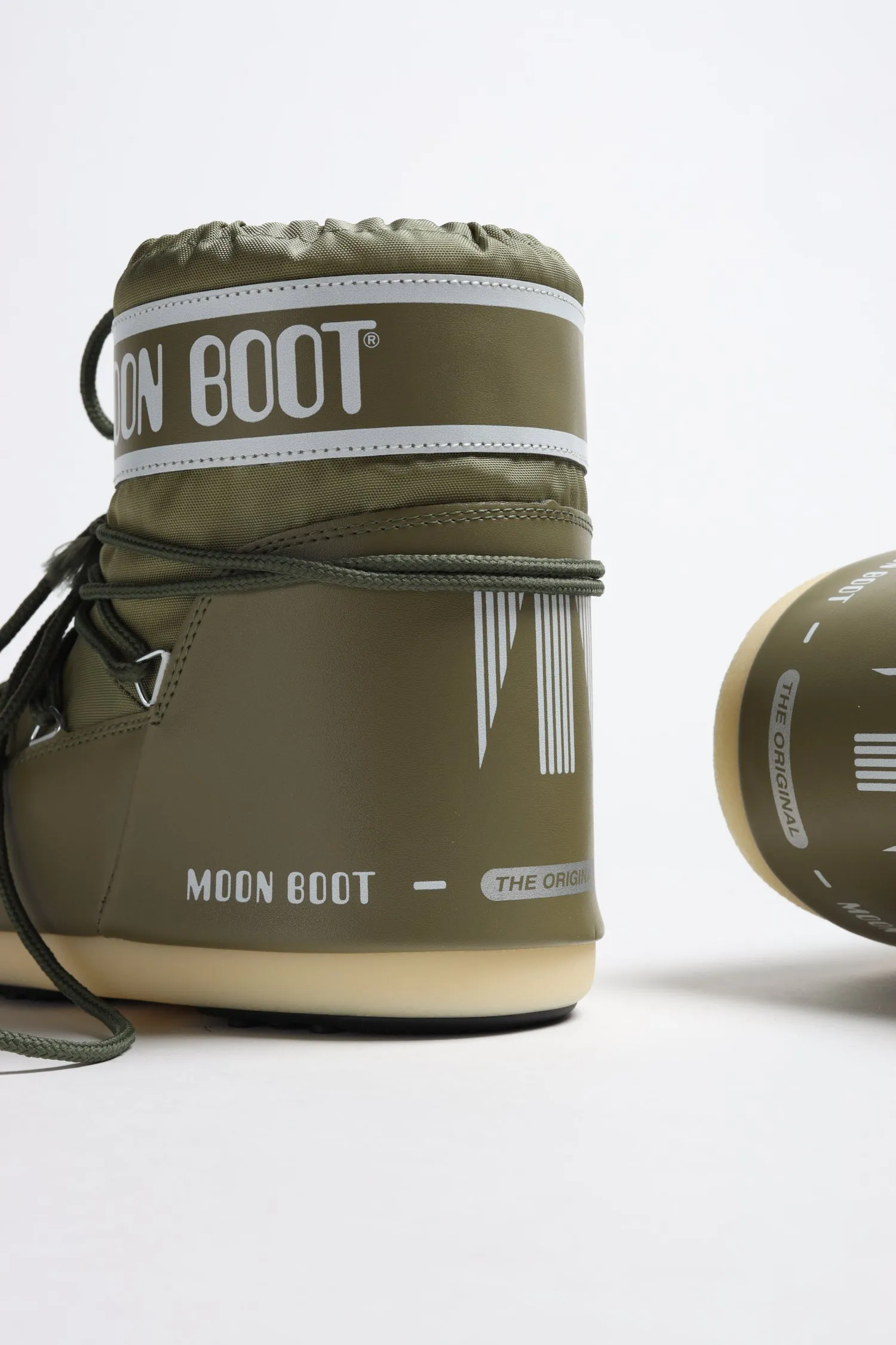 Moon Boot Icon Low in Khaki