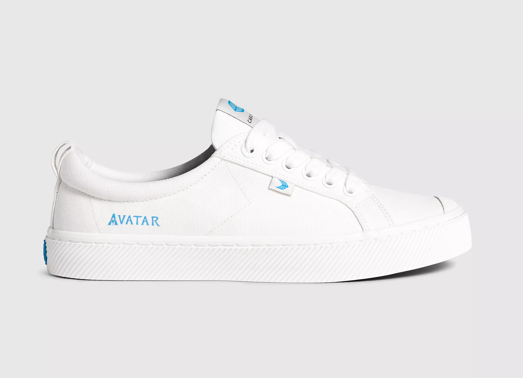 OCA Low AVATAR Off-White Canvas Sneaker Men