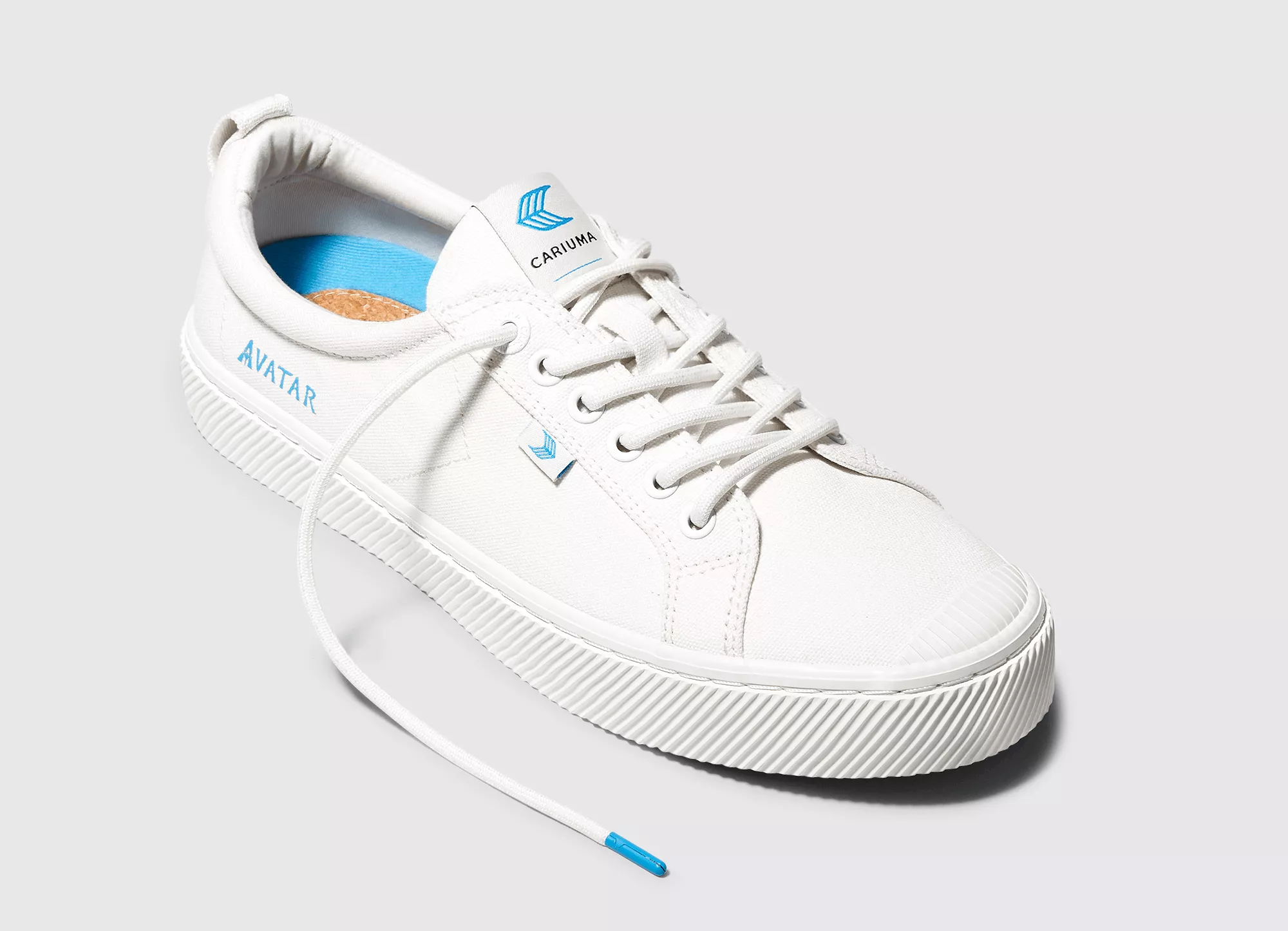 OCA Low AVATAR Off-White Canvas Sneaker Men