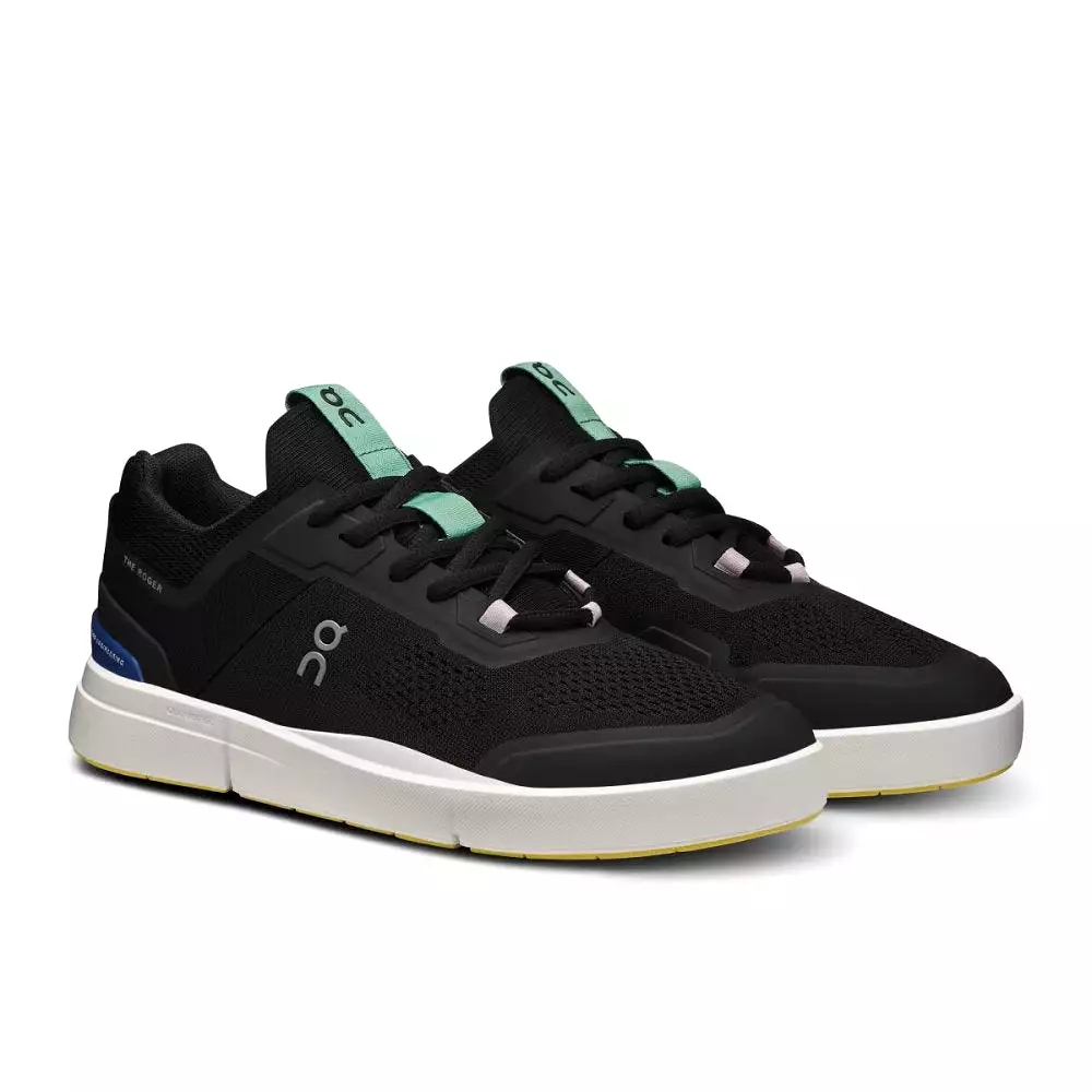 On Women's The Roger Spin Sneaker - Black/Indigo