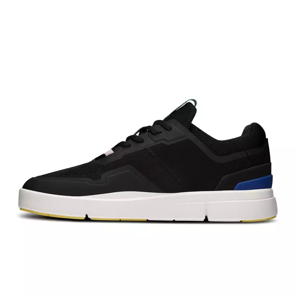 On Women's The Roger Spin Sneaker - Black/Indigo