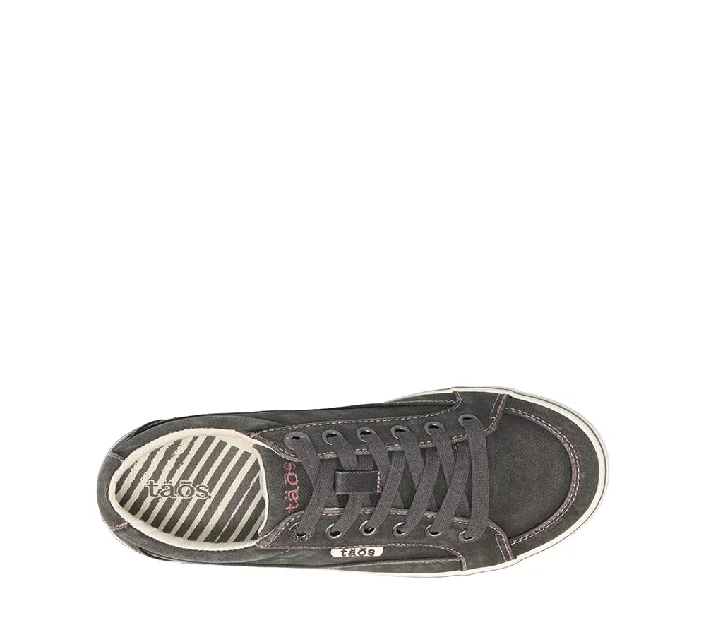 Taos Women's Moc Star - Graphite Distressed