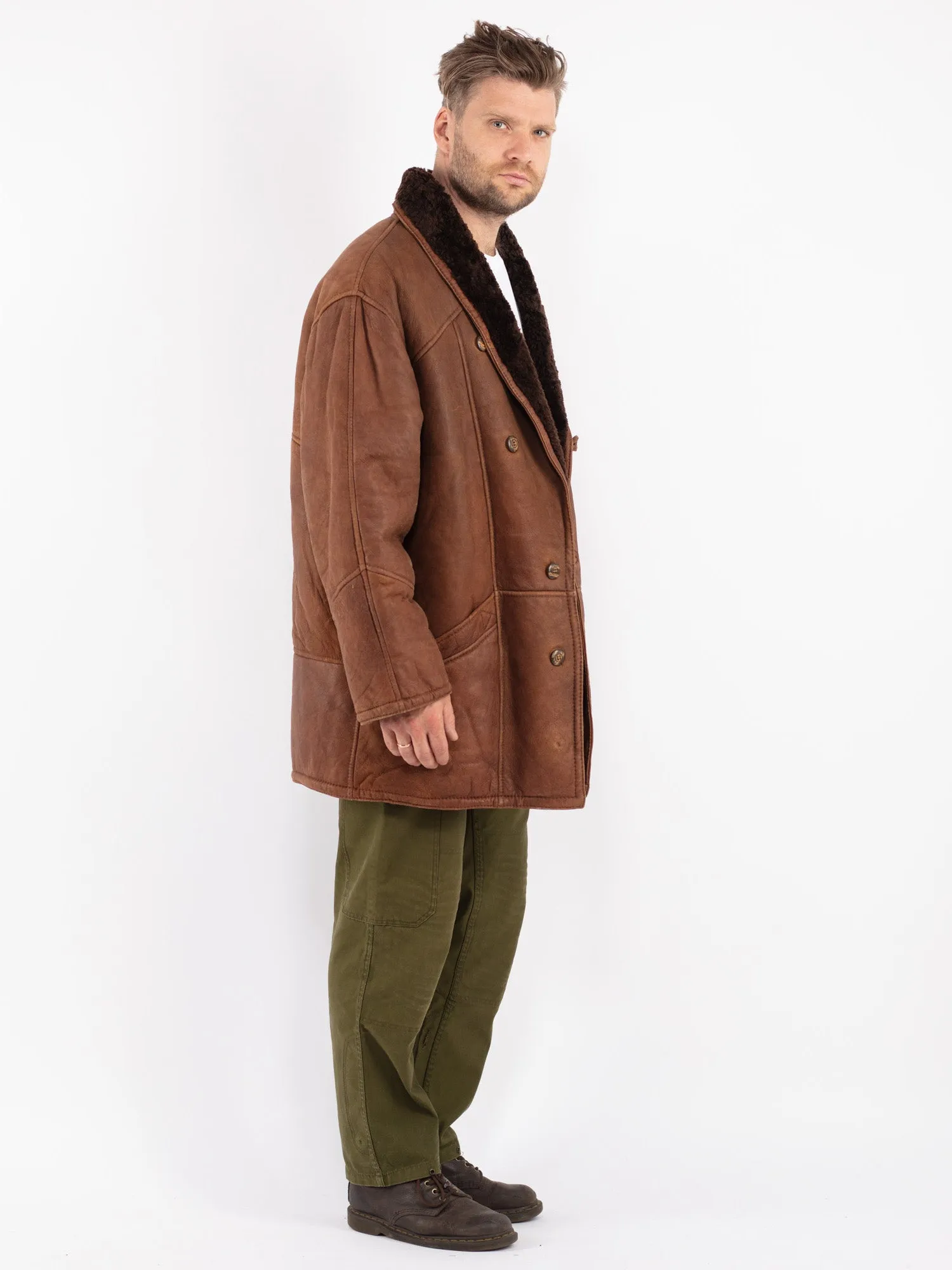 Vintage 80's Men Oversized Sheepskin Coat in Brown