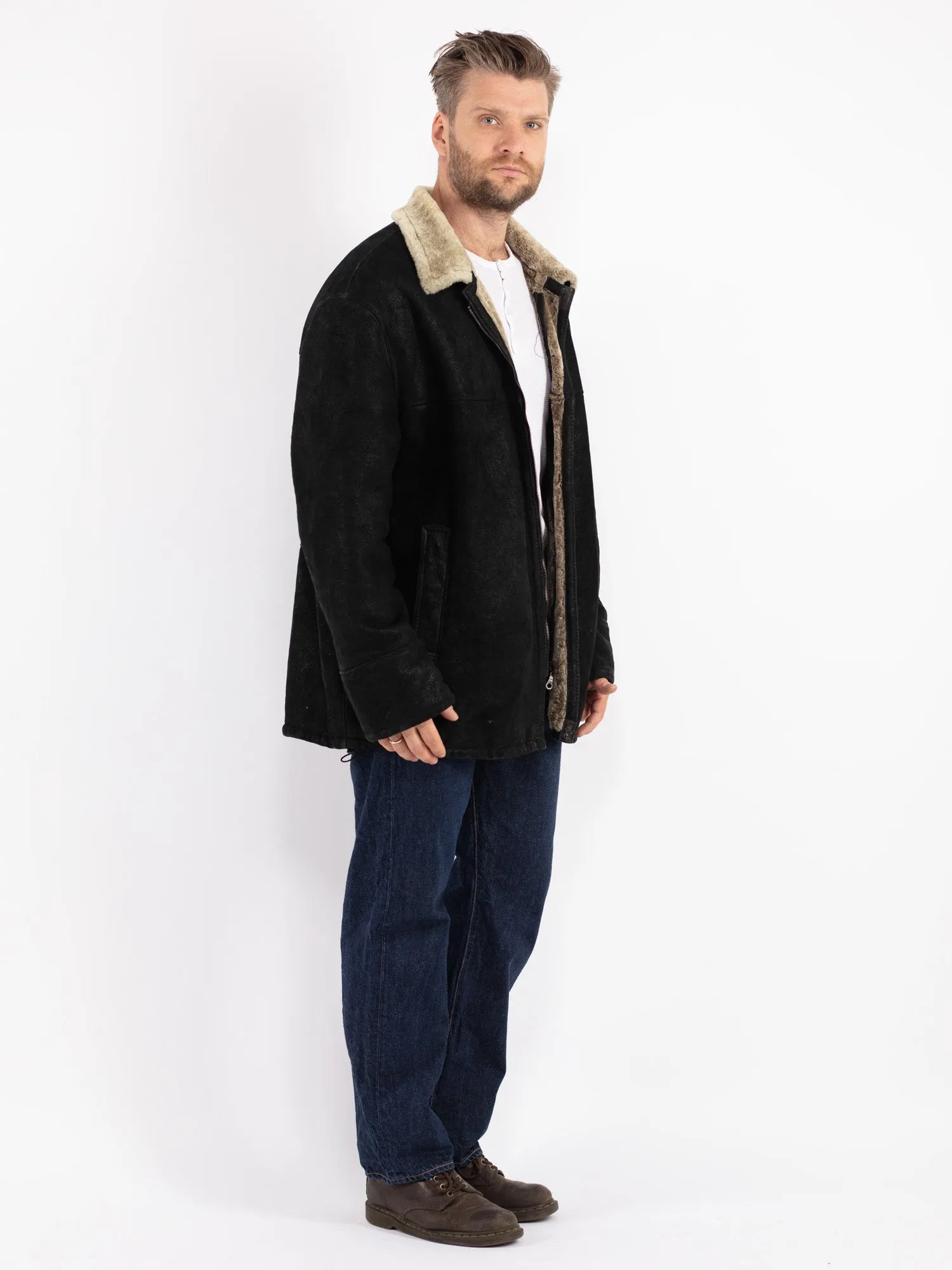 Vintage 90's Men Sheepskin Coat in Black