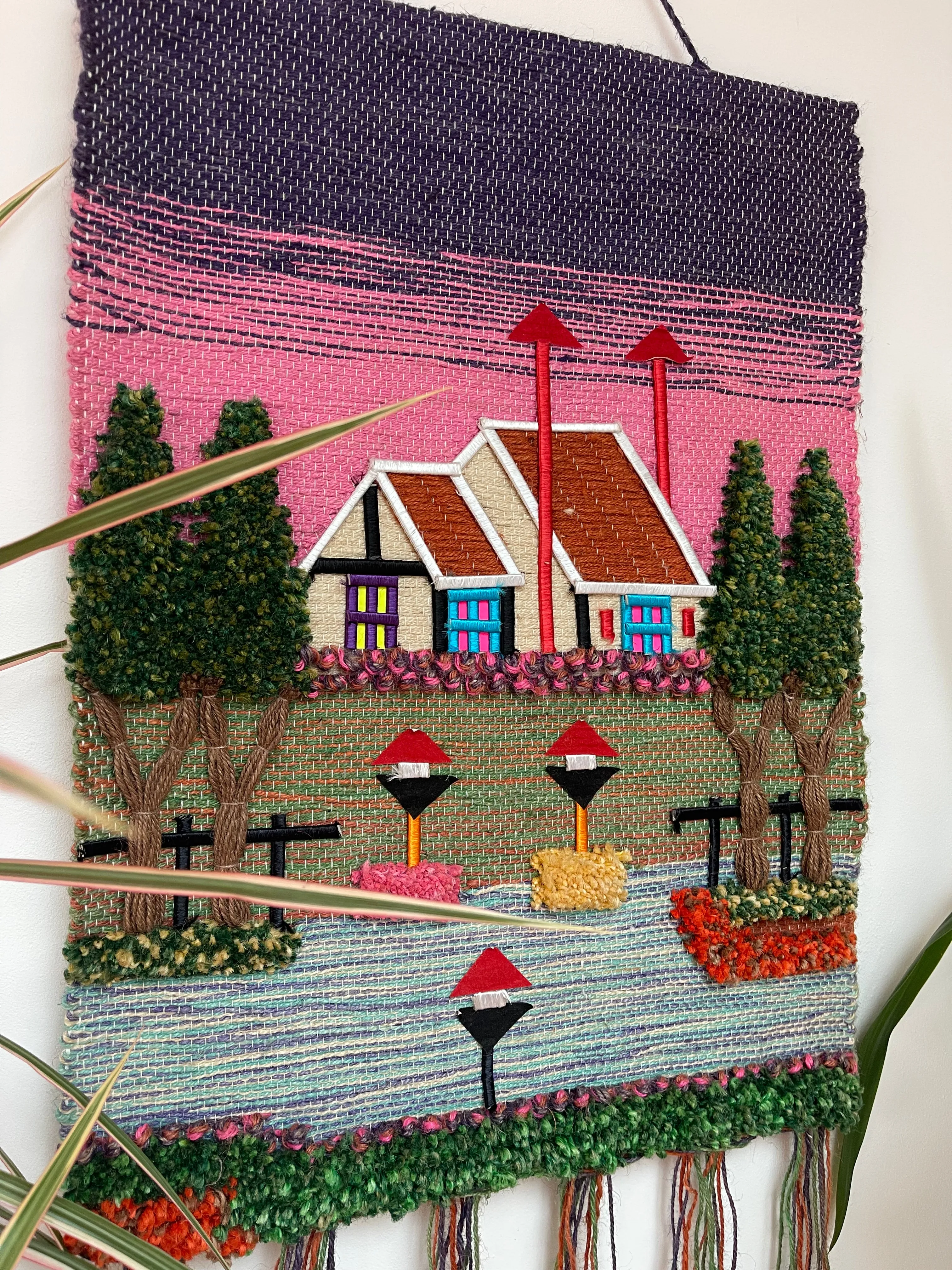 WONDERFUL FOLK ART WALL TAPESTRY